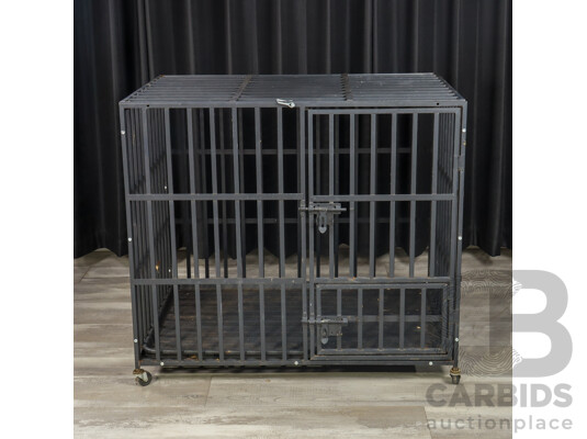 1661996 · Three Door Metal Cage on Castors