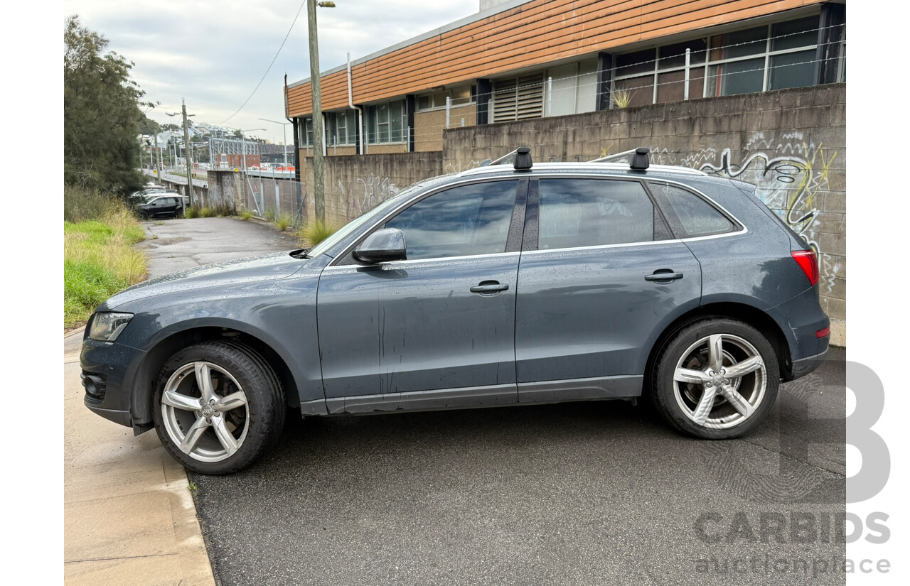 07/2010 Audi Q5 2.0 TDI QUATTRO AWD 8R MY10 4D Wagon Grey Turbo Diesel 2.0L