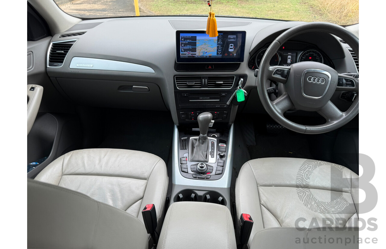 07/2010 Audi Q5 2.0 TDI QUATTRO AWD 8R MY10 4D Wagon Grey Turbo Diesel 2.0L