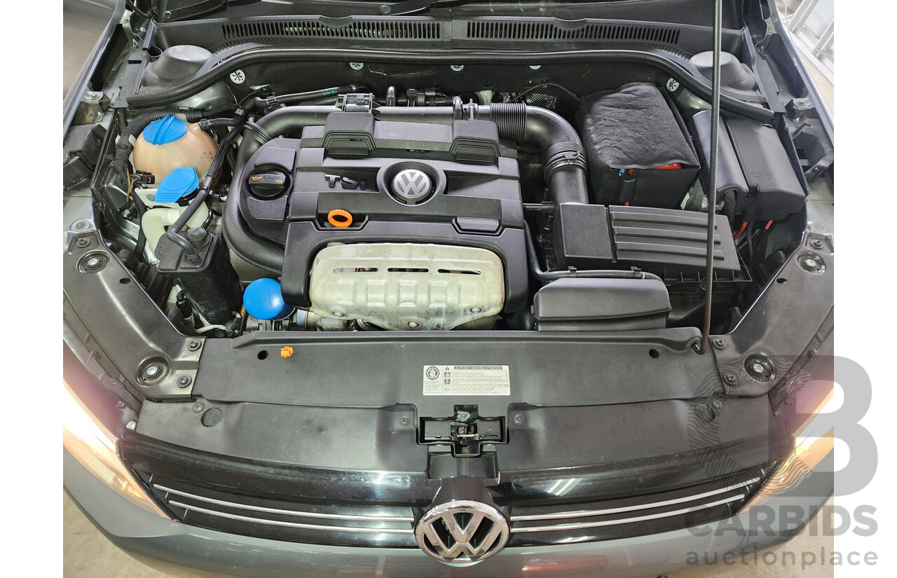 10/2012 Volkswagen Jetta 118 TSI Comfortline 1KM MY13 4d Sedan Grey 1.4L