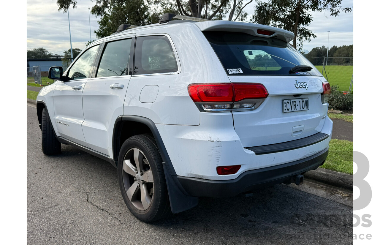 09/2014 Jeep Grand Cherokee LAREDO (4x2) RWD WK MY15 4D Wagon White 3.6L