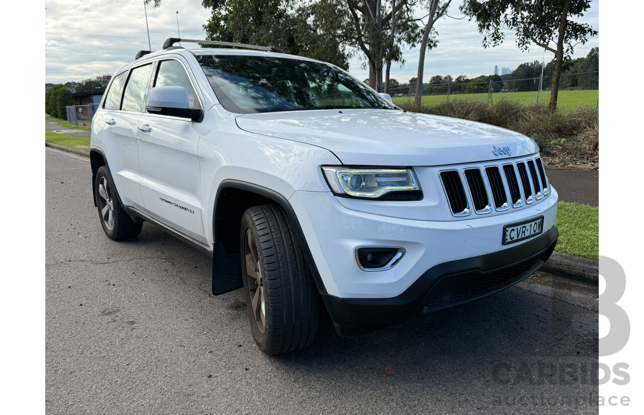 09/2014 Jeep Grand Cherokee LAREDO (4x2) RWD WK MY15 4D Wagon White 3.6L