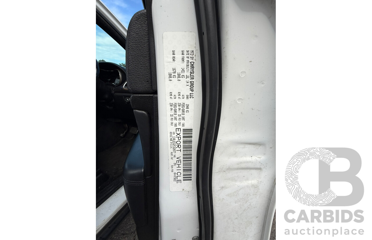 09/2014 Jeep Grand Cherokee LAREDO (4x2) RWD WK MY15 4D Wagon White 3.6L