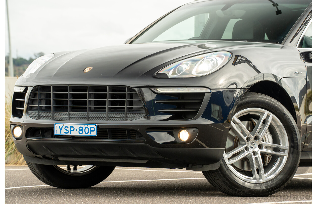 9/2015 Porsche Macan S Diesel (AWD) MY16 4d Wagon Jet Black Metallic Turbo Diesel 3.0L