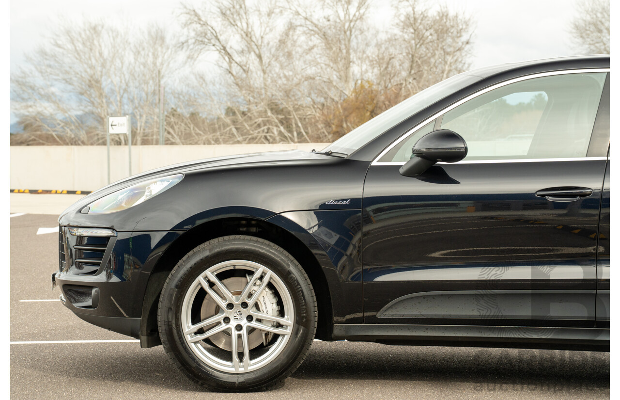 9/2015 Porsche Macan S Diesel (AWD) MY16 4d Wagon Jet Black Metallic Turbo Diesel 3.0L