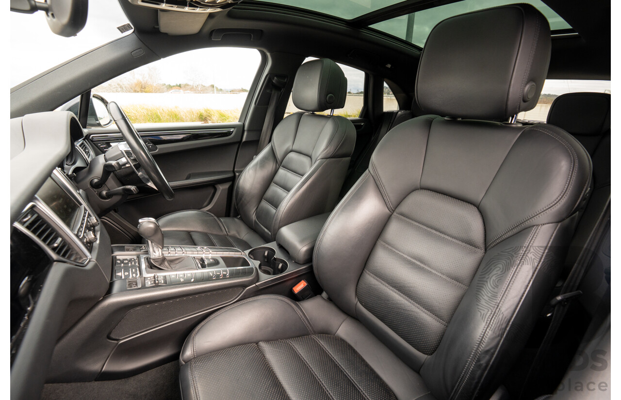 9/2015 Porsche Macan S Diesel (AWD) MY16 4d Wagon Jet Black Metallic Turbo Diesel 3.0L