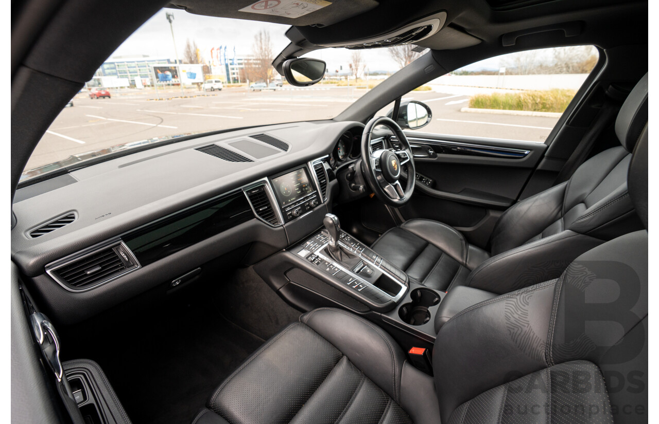9/2015 Porsche Macan S Diesel (AWD) MY16 4d Wagon Jet Black Metallic Turbo Diesel 3.0L
