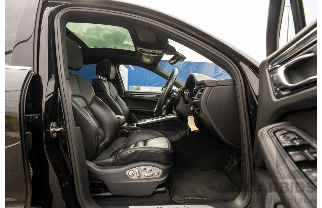 9/2015 Porsche Macan S Diesel (AWD) MY16 4d Wagon Jet Black Metallic Turbo Diesel 3.0L