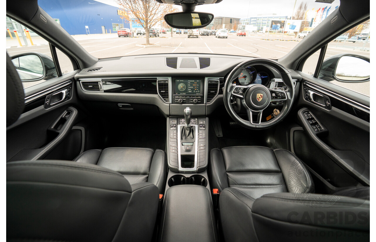 9/2015 Porsche Macan S Diesel (AWD) MY16 4d Wagon Jet Black Metallic Turbo Diesel 3.0L