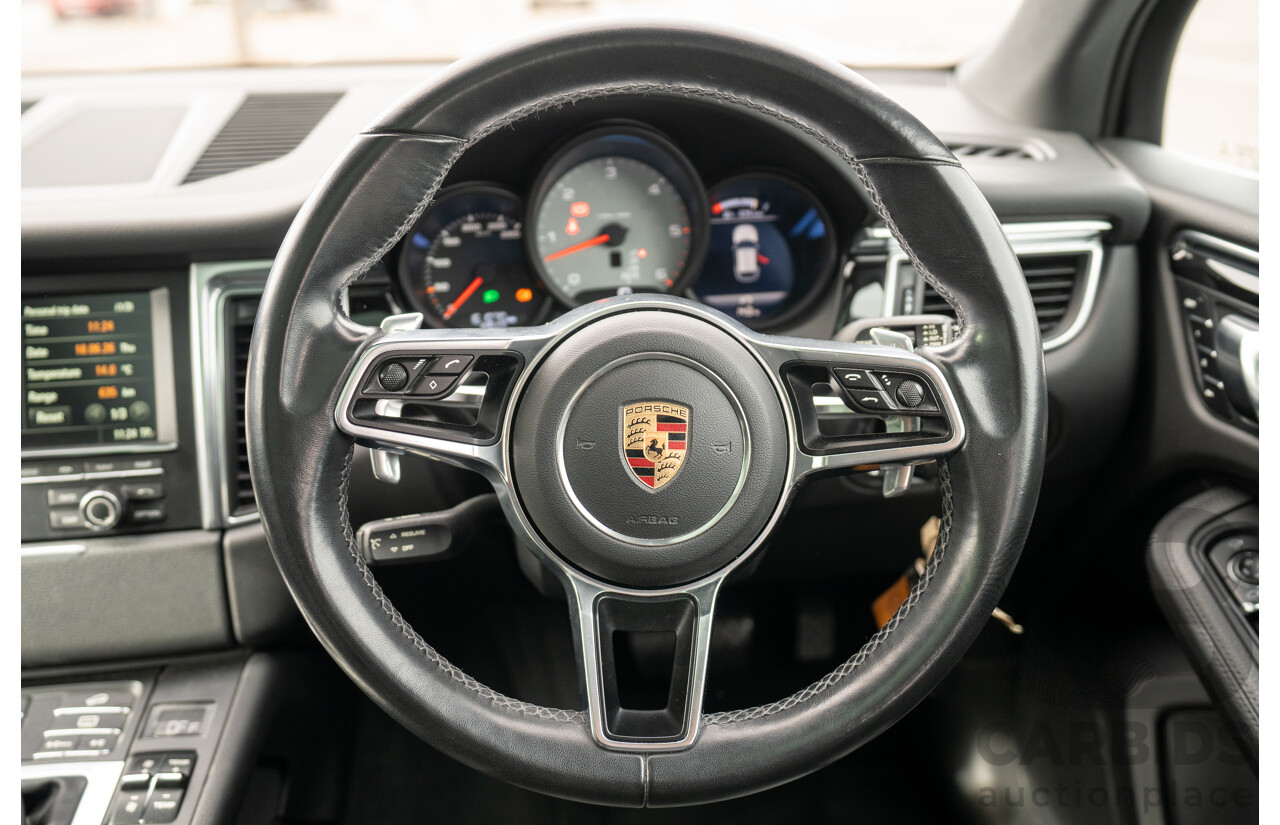9/2015 Porsche Macan S Diesel (AWD) MY16 4d Wagon Jet Black Metallic Turbo Diesel 3.0L