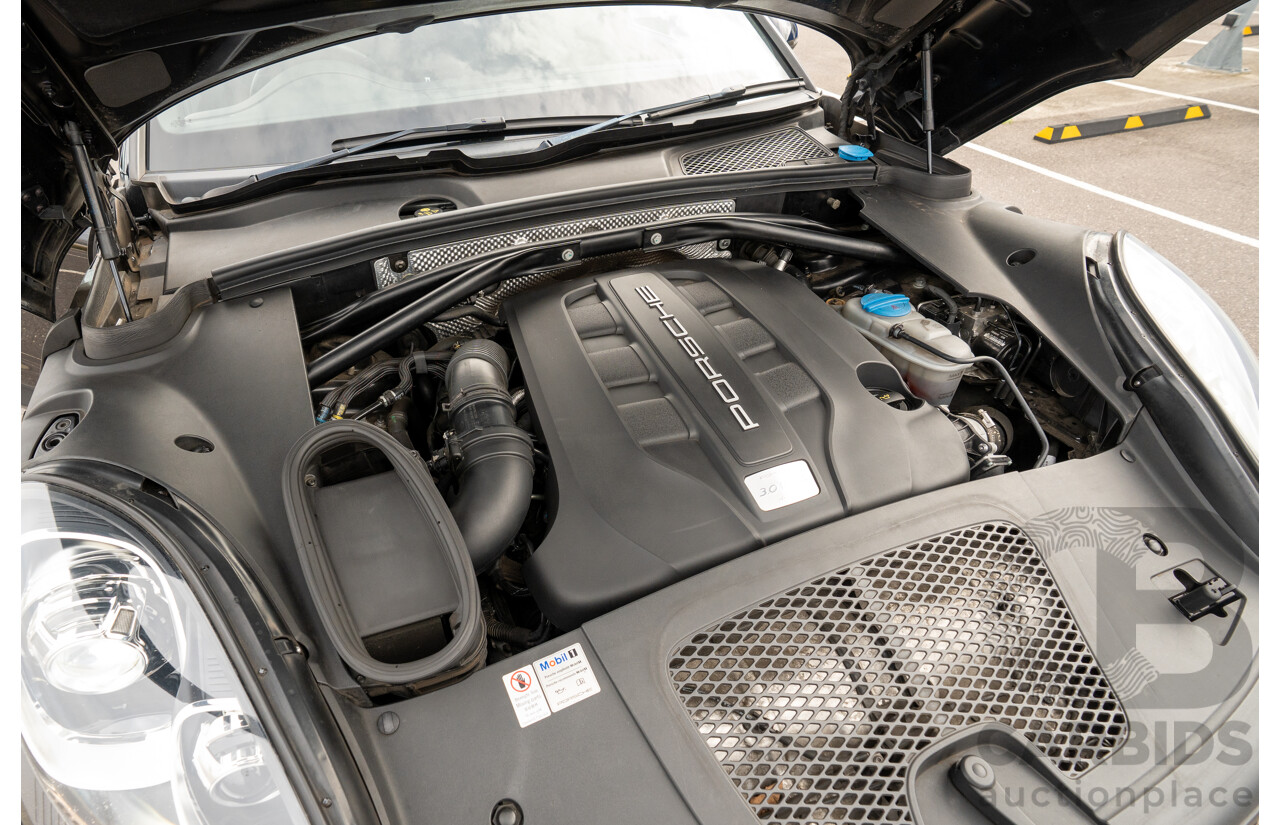 9/2015 Porsche Macan S Diesel (AWD) MY16 4d Wagon Jet Black Metallic Turbo Diesel 3.0L