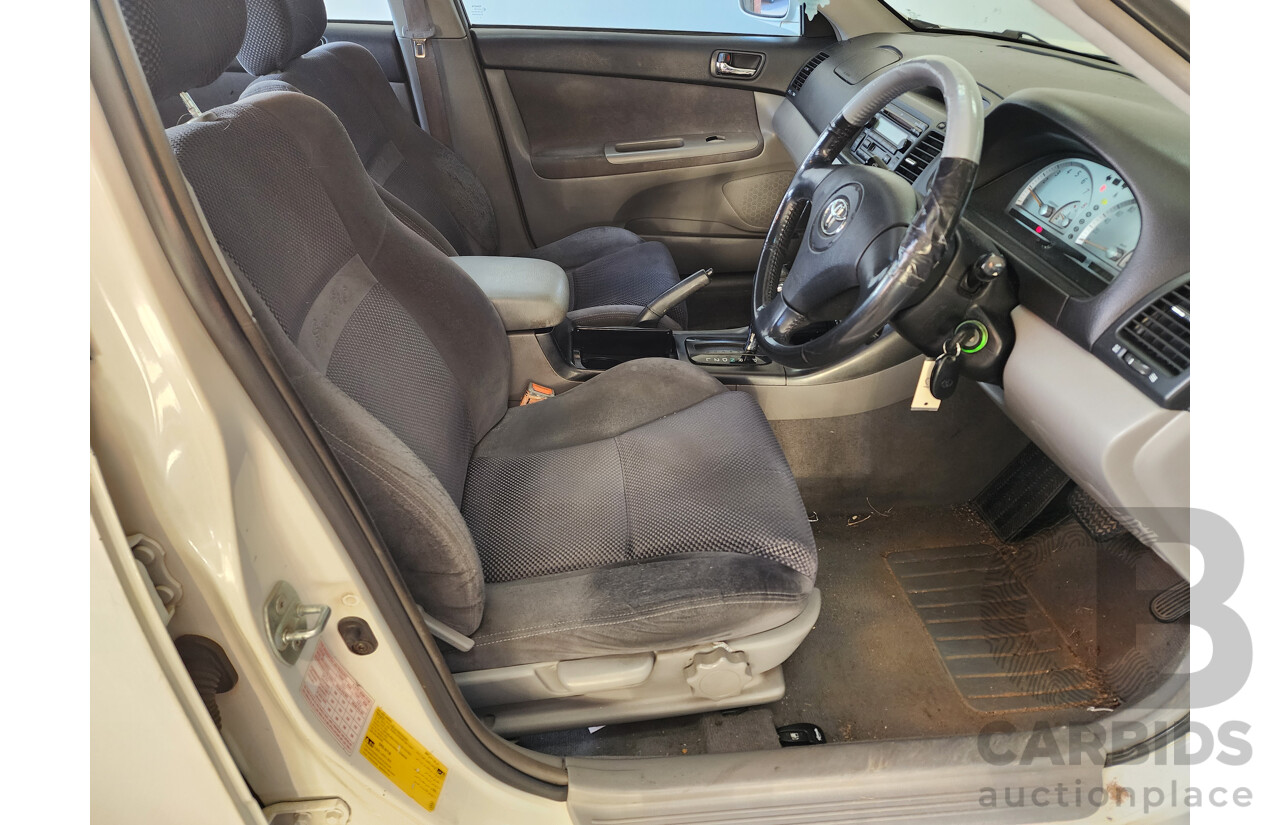 03/2004 Toyota Camry Sportivo MCV36R 4d Sedan White 3.0L