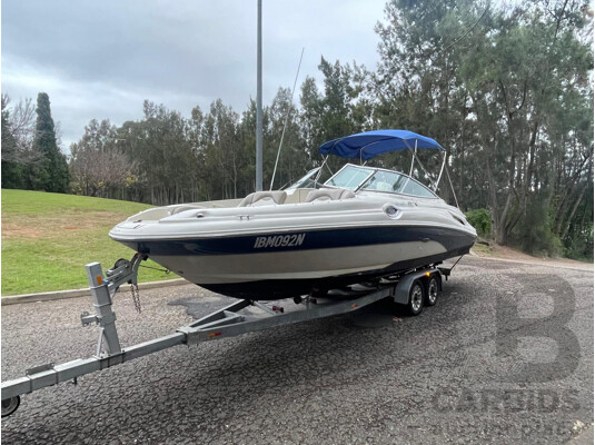 1661632 · NO RESERVE - 2004 Searay 270 Sundeck, 496 Mercruiser V8, Bravo 3 Leg