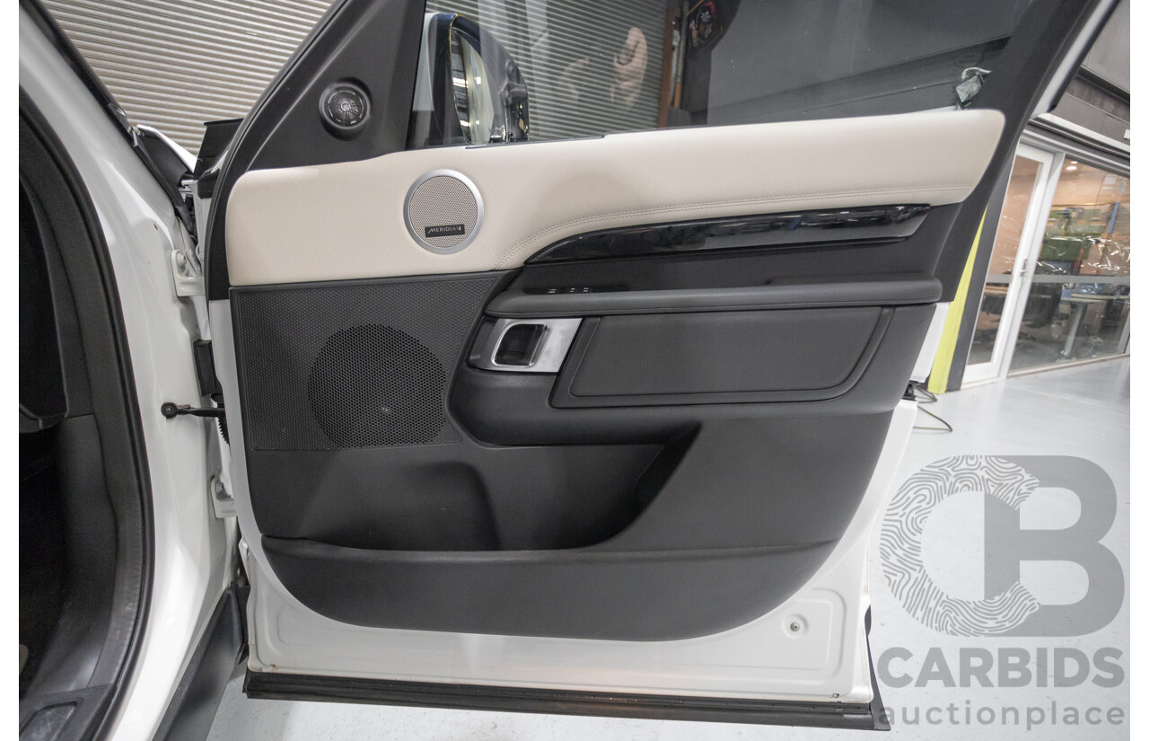 6/2021 Land Rover Discovery D300 SE (AWD) L462 MY21 4d Wagon Fuji White Twin Turbo Diesel 3.0L - 7 Seater