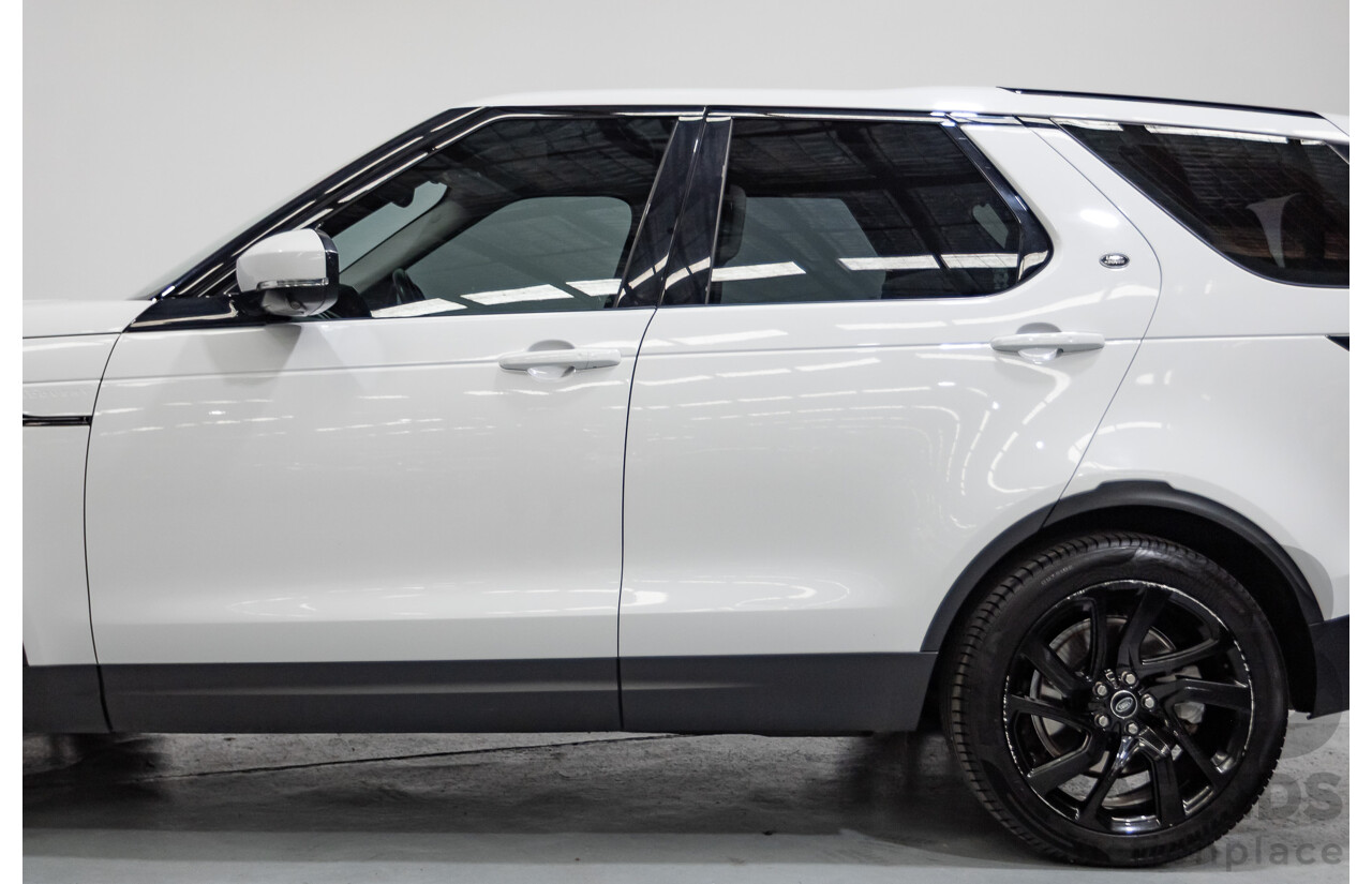 6/2021 Land Rover Discovery D300 SE (AWD) L462 MY21 4d Wagon Fuji White Twin Turbo Diesel 3.0L - 7 Seater