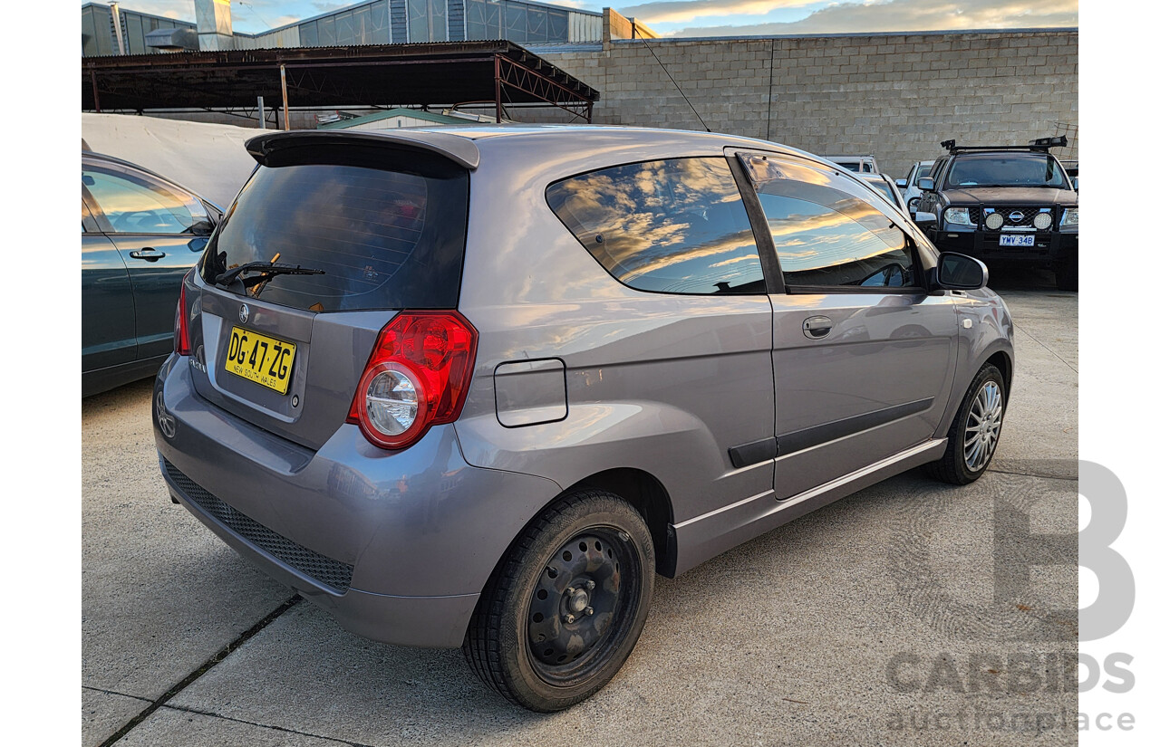 06/2009 Holden Barina  TK MY09 3d Hatchback Grey 1.6L