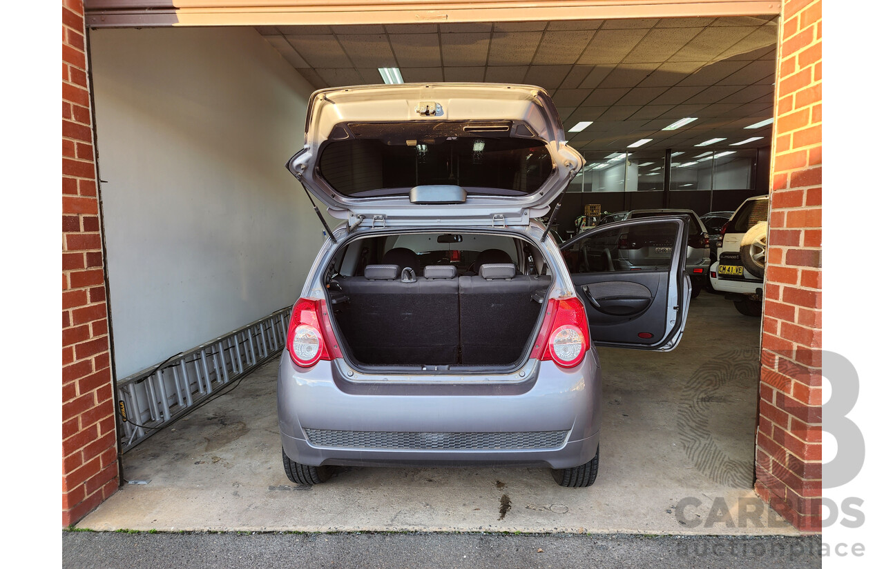 06/2009 Holden Barina  TK MY09 3d Hatchback Grey 1.6L