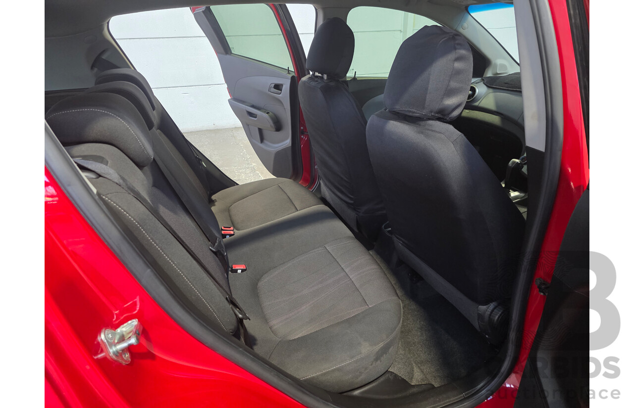 4/2015 Holden Barina CD FWD TM MY15 5d Hatchback White 1.6L