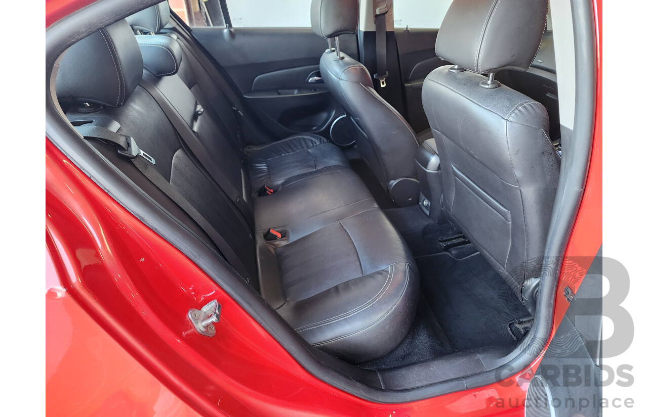 07/2014 Holden Cruze SRi Z-Series JH MY14 4d Sedan Red 1.6L