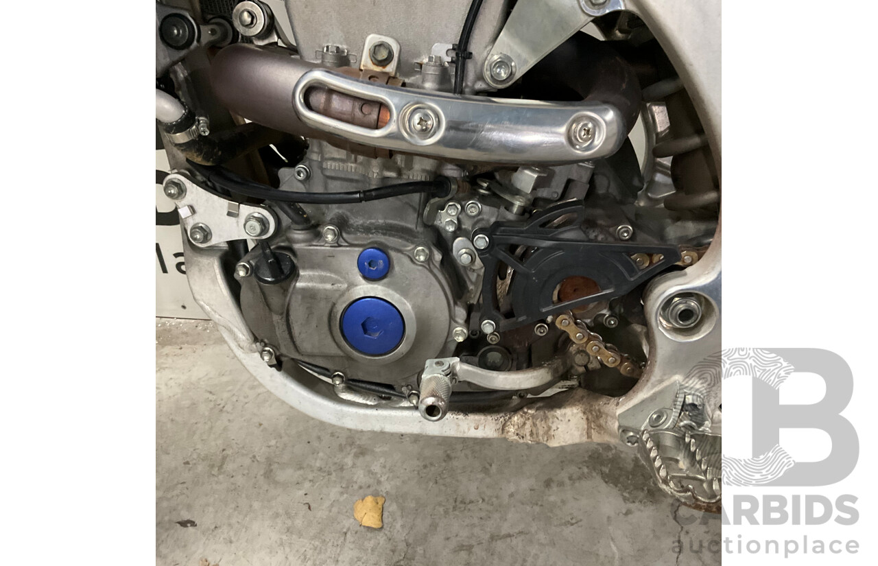 2022 Yamaha YZ450F Dirt Bike