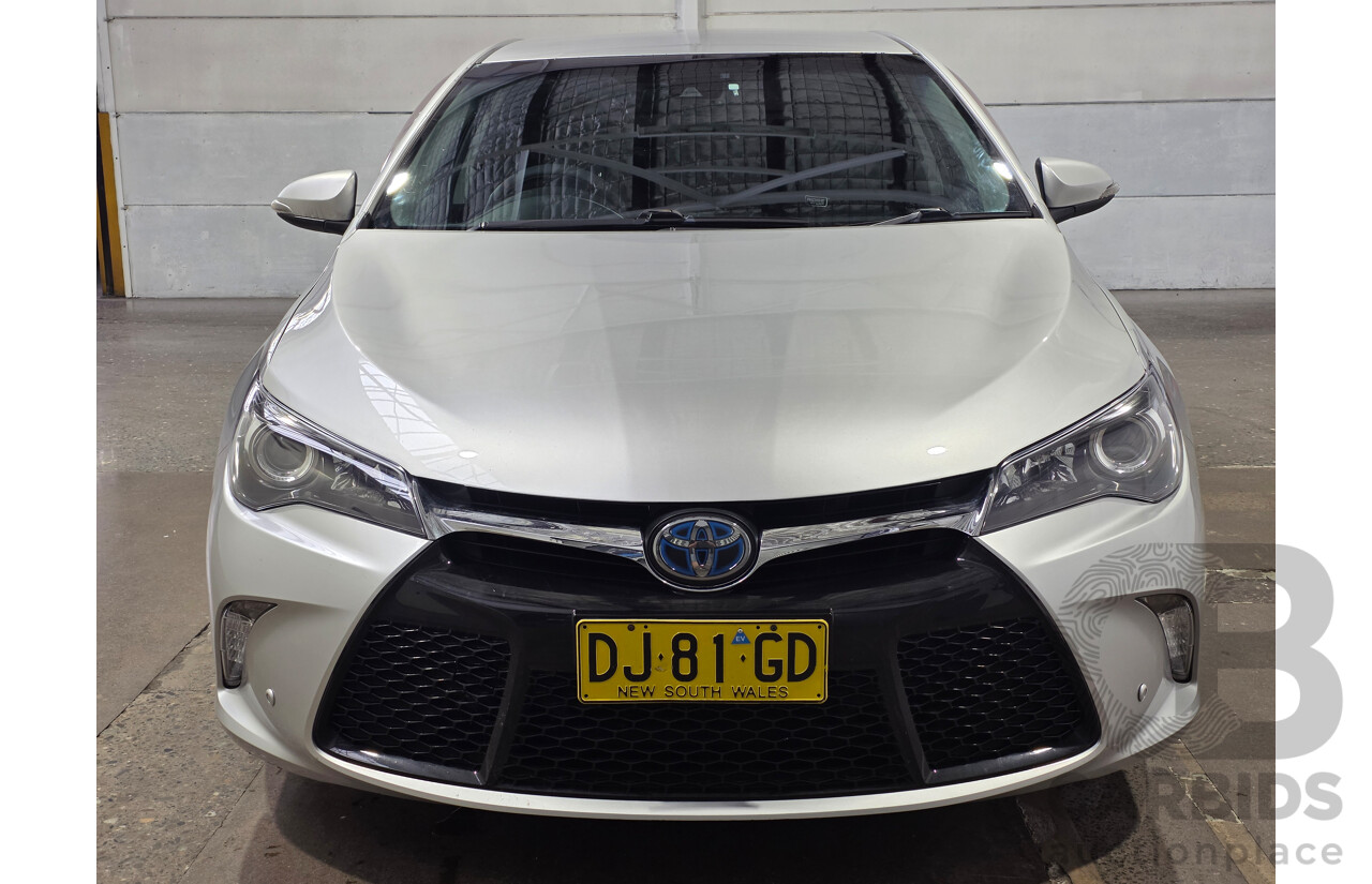 7/2016 Toyota Camry Atara SL AVV50R MY15 4d Sedan Classic Silver Metallic Hybrid 2.5L