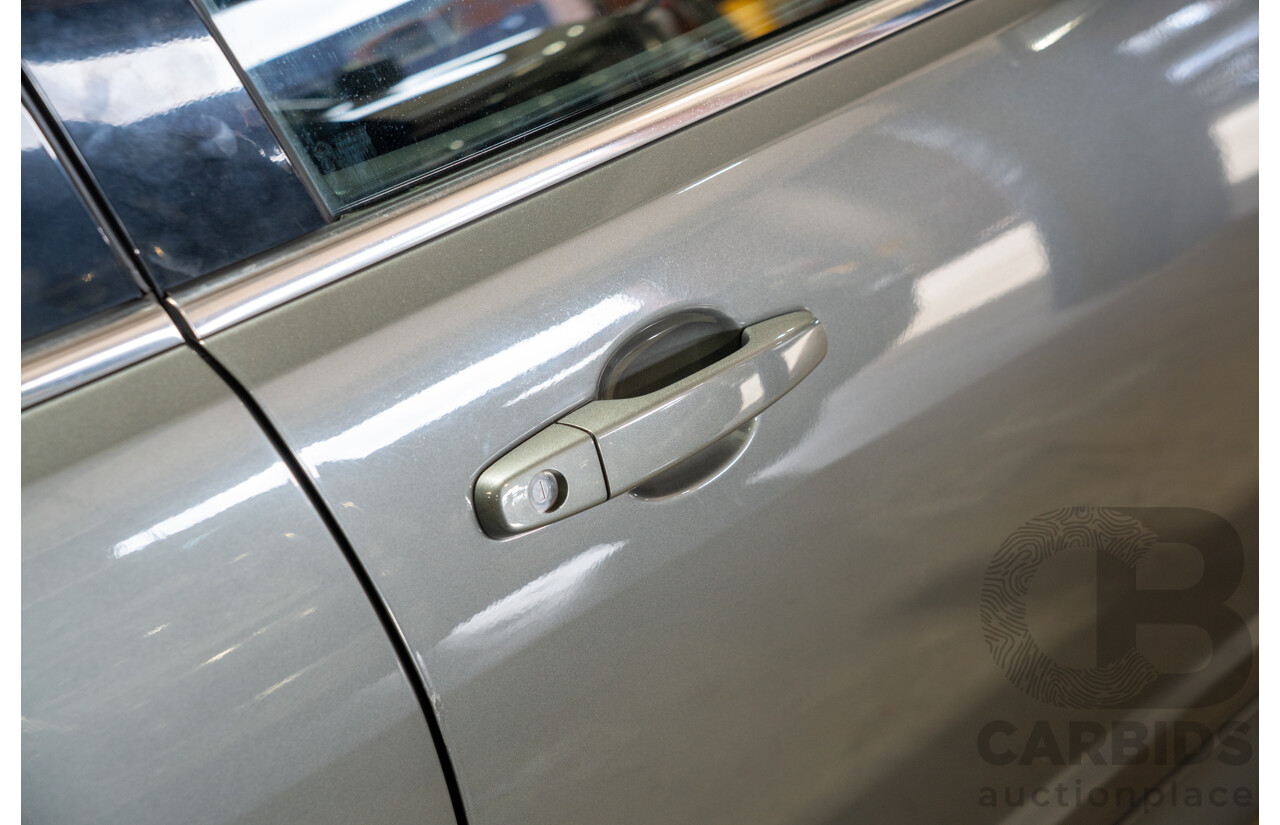 10/2011 Holden Special Vehicles (HSV) E3 Senator Signature MY12 4d Sedan Alto Grey V8 6.2L - Project
