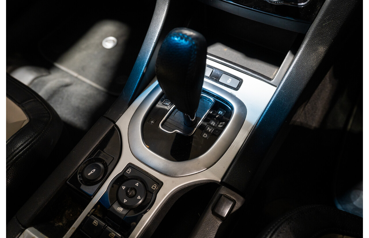 10/2011 Holden Special Vehicles (HSV) E3 Senator Signature MY12 4d Sedan Alto Grey V8 6.2L - Project