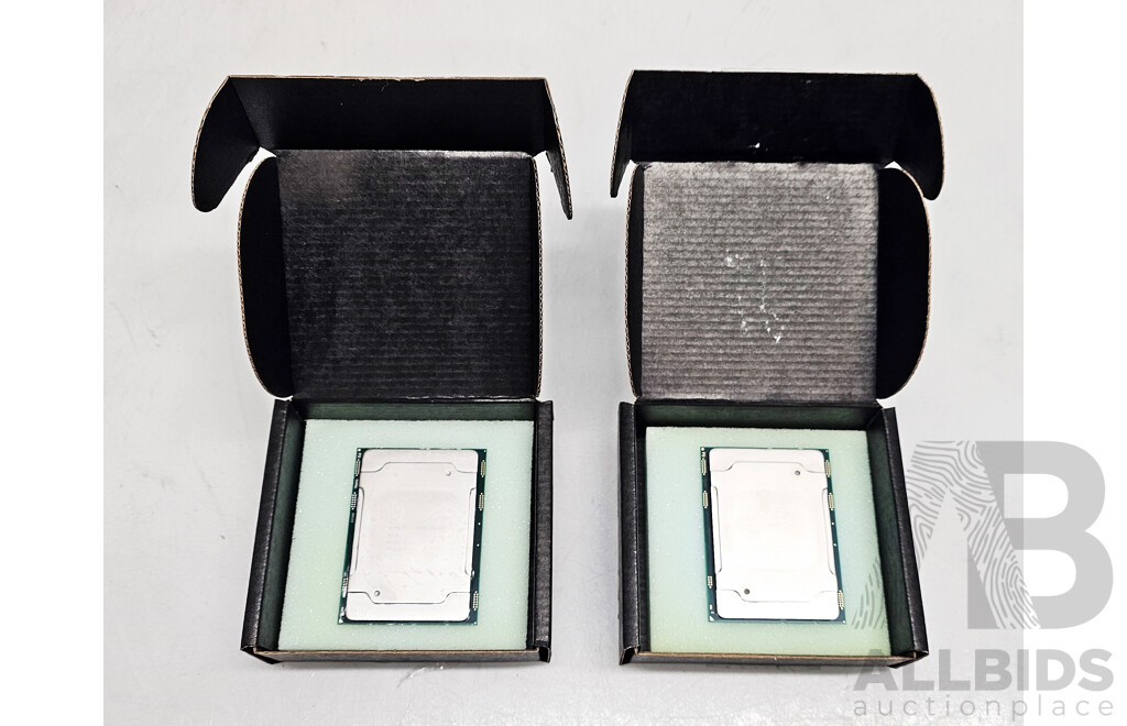 Assorted Lot of Intel CPUs