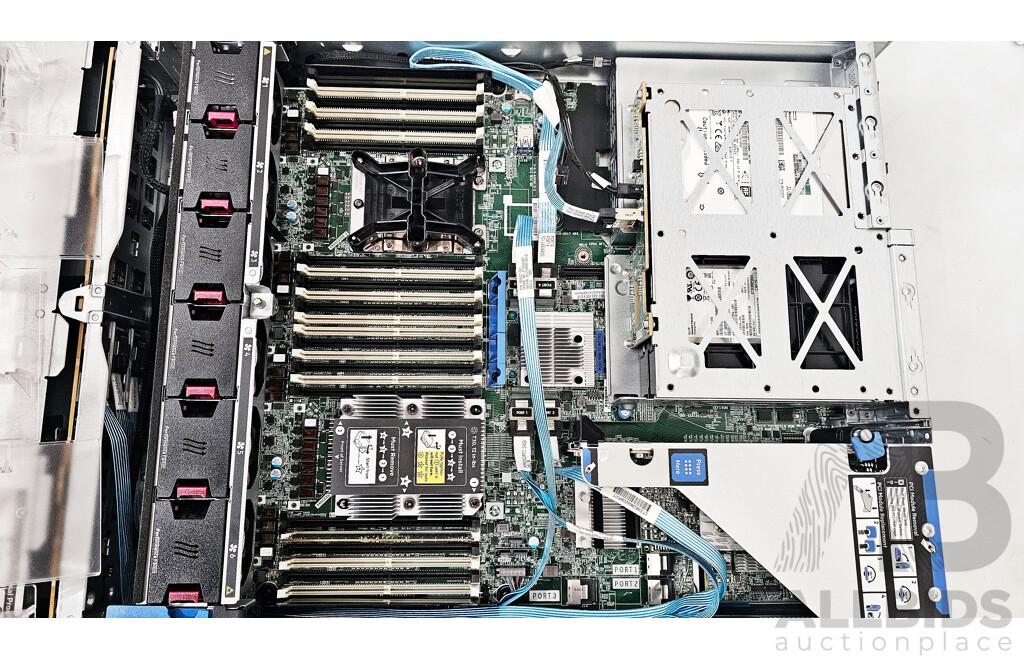 HP ProLiant DL380 Gen10 Intel Xeon SILVER (4110) 2.10GHz-3.00GHz 8-Core CPU 2RU Server W/ 32GB DDR4