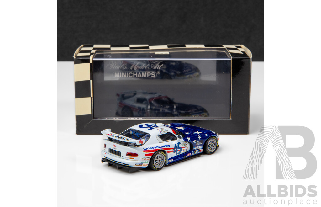 Minichamps 2002 Dodge Viper GTS-R Daytona 24Hr Hezemans ESP #45 1:43 Scale Model Car