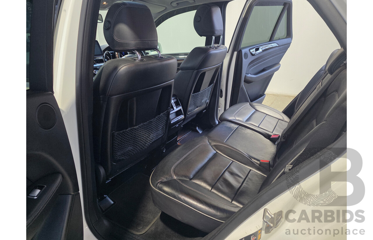 9/2013 Mercedes-Benz ML 350 CDI Bluetec AMG Pack (AWD) 166 4d Wagon Diamond White Turbo Diesel V6 3.0L