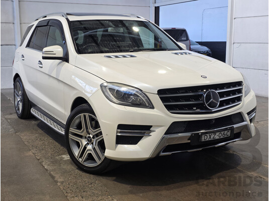 9/2013 Mercedes-Benz ML 350 CDI Bluetec AMG Pack (AWD) 166 4d Wagon Diamond White Turbo Diesel V6 3.0L