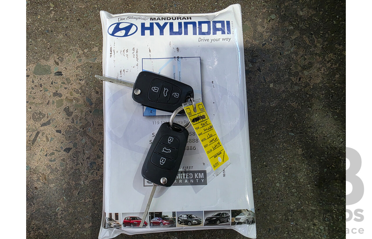 7/2015 Hyundai i30 Active X GD3 Series 2 5d Hatchback White 1.8L