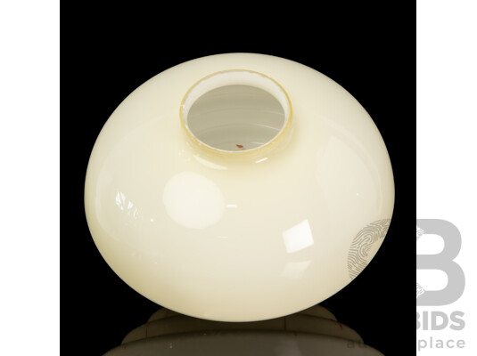 1662011 · Art Deco Glass Light Shade