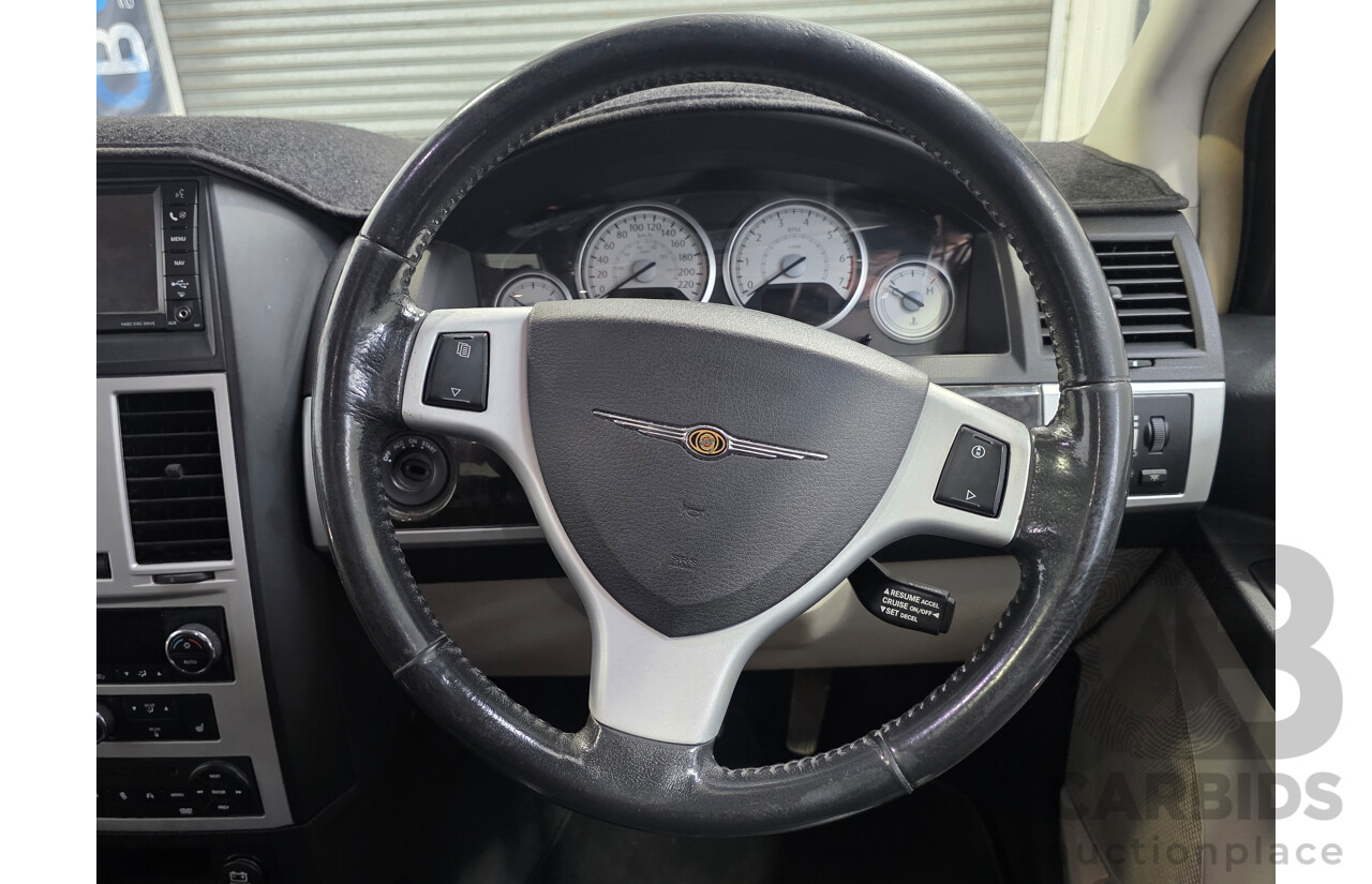 7/2010 Chrysler Grand Voyager Limited RT 4d Wagon V6 3.8L