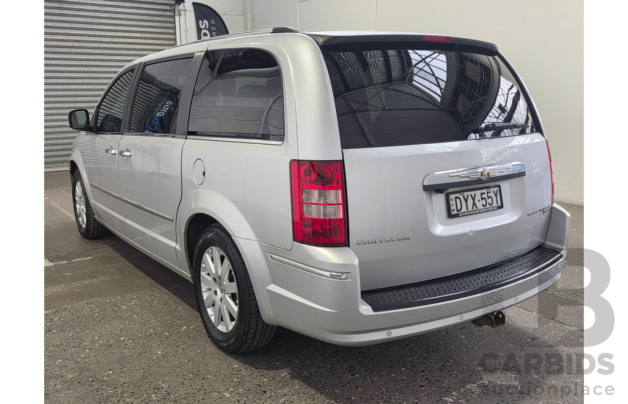 7/2010 Chrysler Grand Voyager Limited RT 4d Wagon V6 3.8L