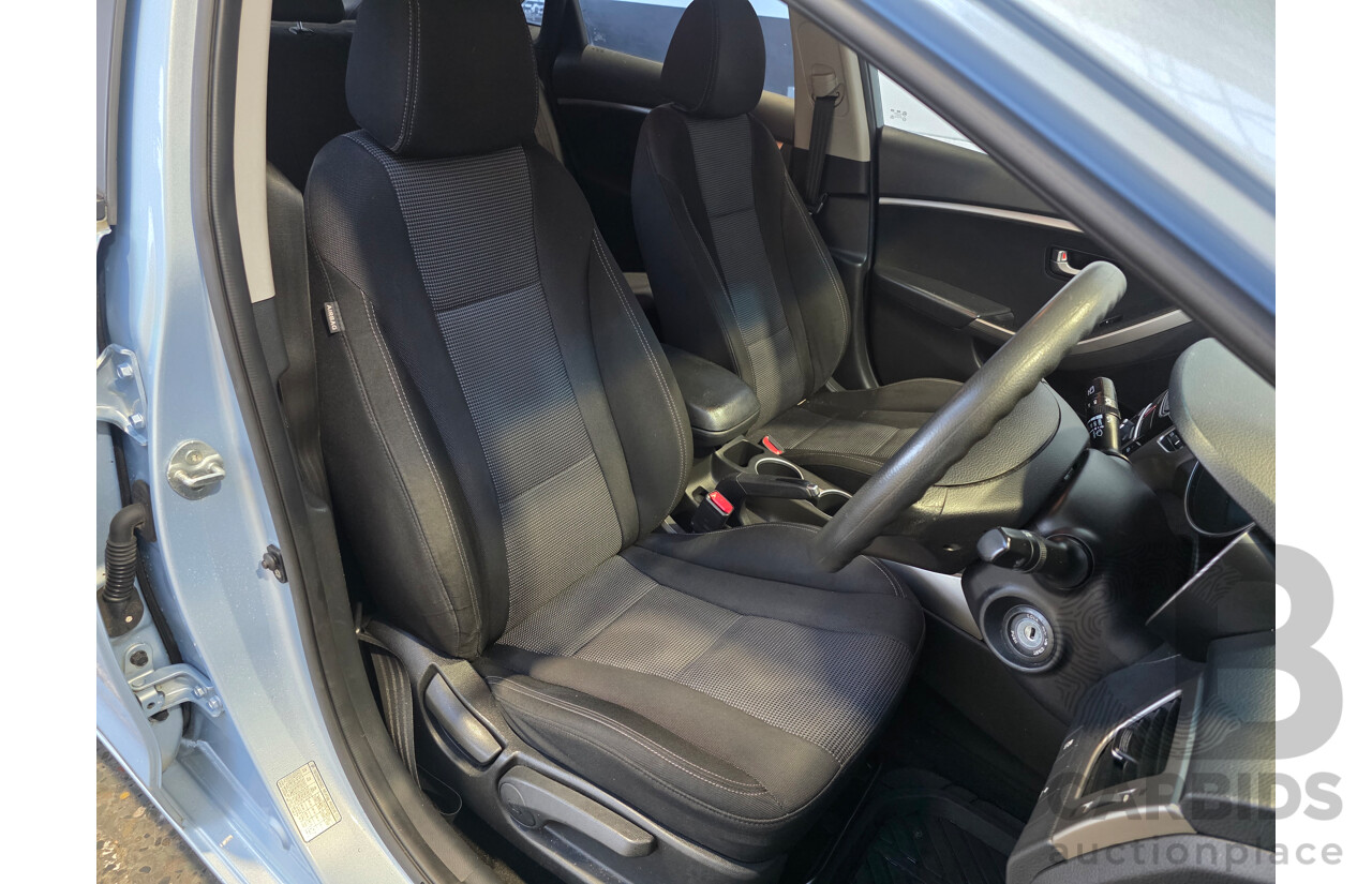12/2012 Hyundai I30 Active FWD GD 5d Hatchback Blue 1.8L