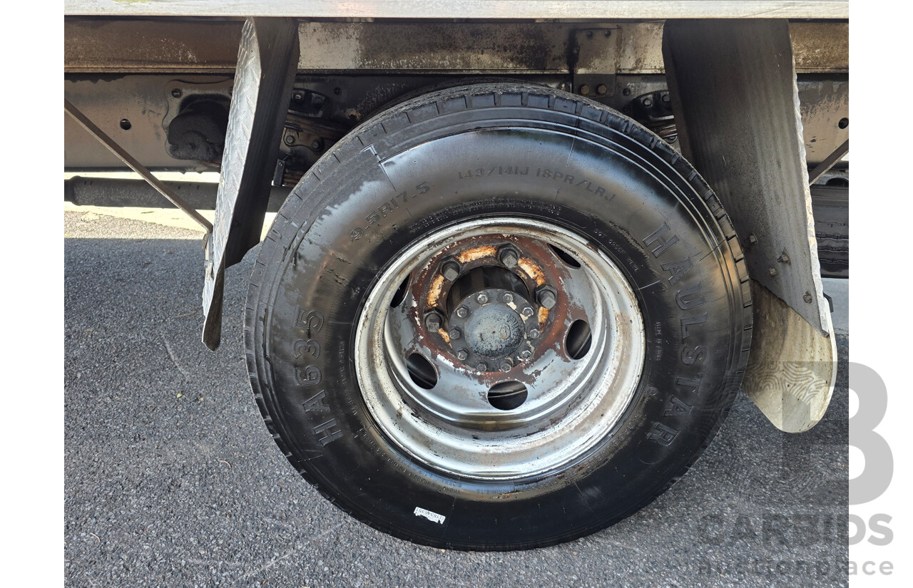 11/2016 Hino FC7J 500 Series Euro 5 4x2 Pantech 2d Truck Turbo Diesel 6.4L