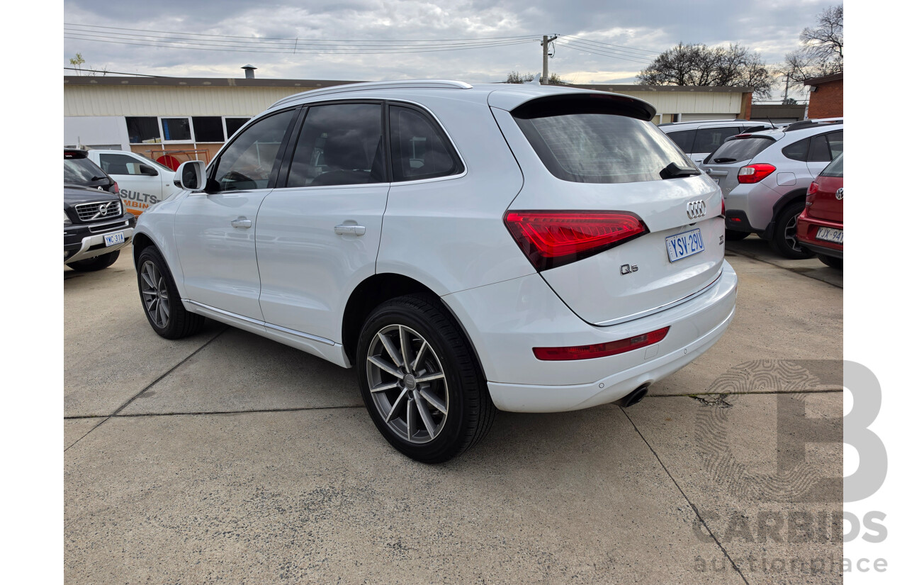 10/2016 Audi Q5 2.0 TDI QUATTRO (AWD) 8R MY17 4D Wagon Glacier White Turbo Diesel 2.0L