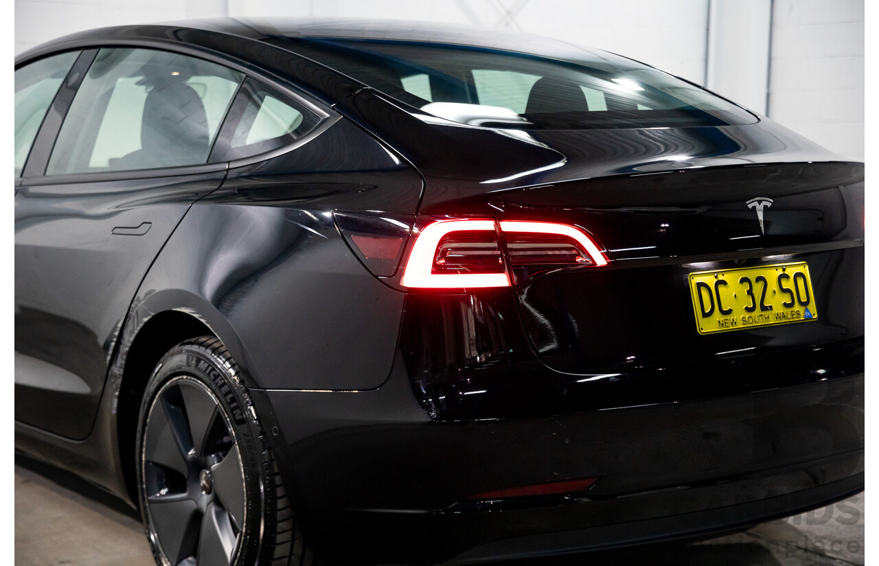 03/2022 Tesla Model 3 Rear Wheel Drive (RWD) E6LRB MY22 4D Sedan Black Electric EV