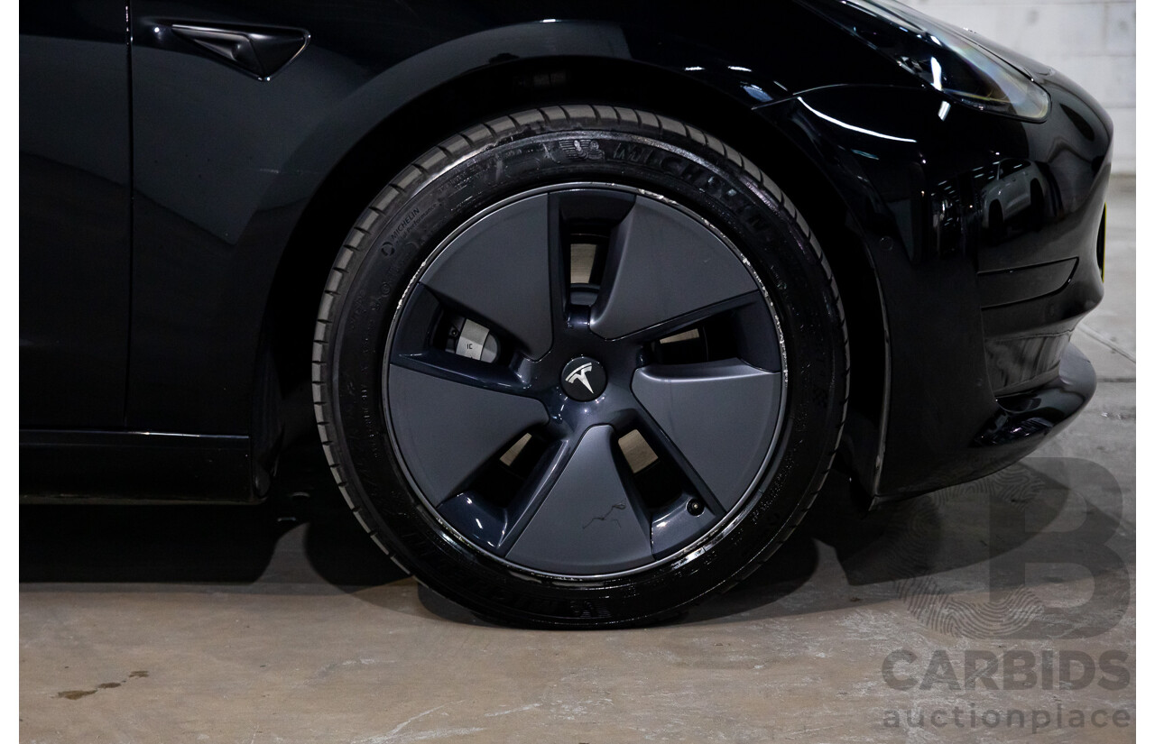 03/2022 Tesla Model 3 Rear Wheel Drive (RWD) E6LRB MY22 4D Sedan Black Electric EV