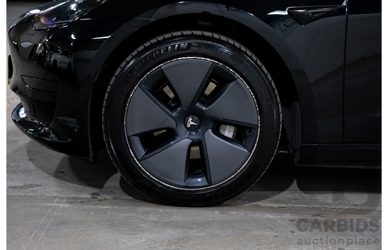 03/2022 Tesla Model 3 Rear Wheel Drive (RWD) E6LRB MY22 4D Sedan Black Electric EV