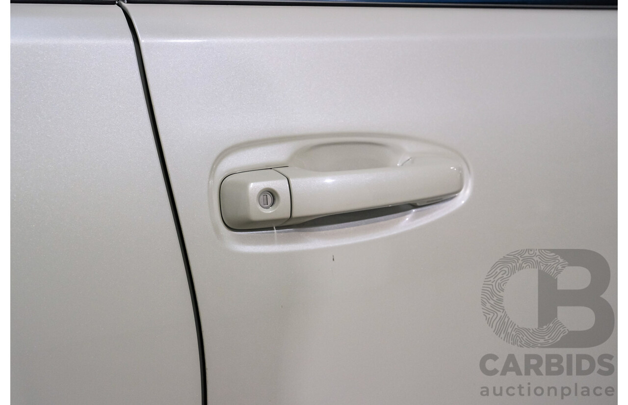 04/2019 Toyota Landcruiser Prado Kakadu (4x4) GDJ150R 4d Wagon Blizzard White Turbo Diesel 2.8L