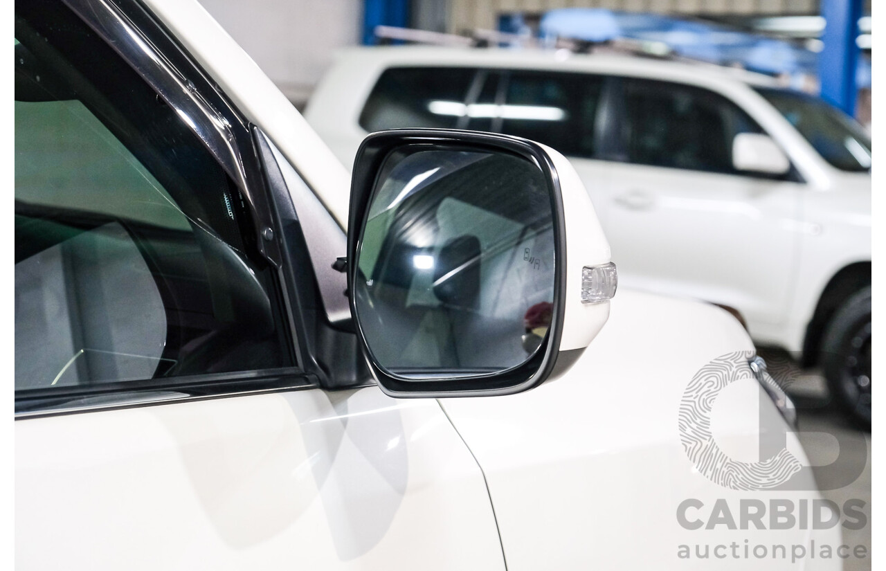 04/2019 Toyota Landcruiser Prado Kakadu (4x4) GDJ150R 4d Wagon Blizzard White Turbo Diesel 2.8L