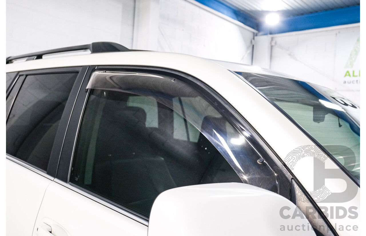 04/2019 Toyota Landcruiser Prado Kakadu (4x4) GDJ150R 4d Wagon Blizzard White Turbo Diesel 2.8L