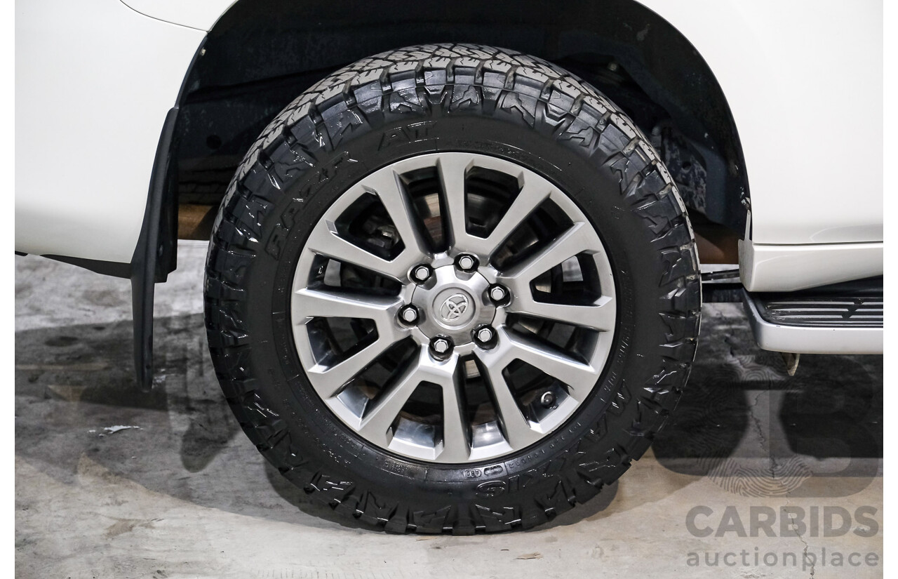 04/2019 Toyota Landcruiser Prado Kakadu (4x4) GDJ150R 4d Wagon Blizzard White Turbo Diesel 2.8L