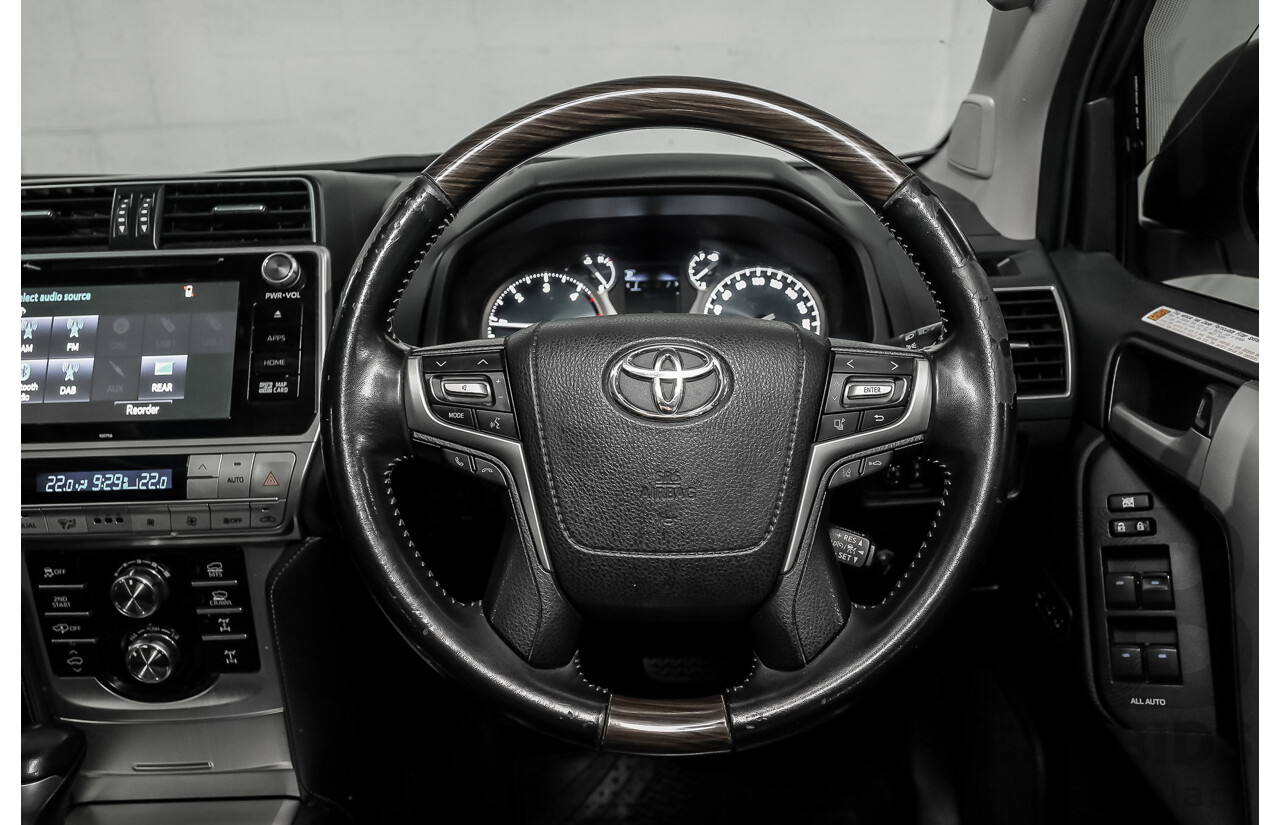 04/2019 Toyota Landcruiser Prado Kakadu (4x4) GDJ150R 4d Wagon Blizzard White Turbo Diesel 2.8L