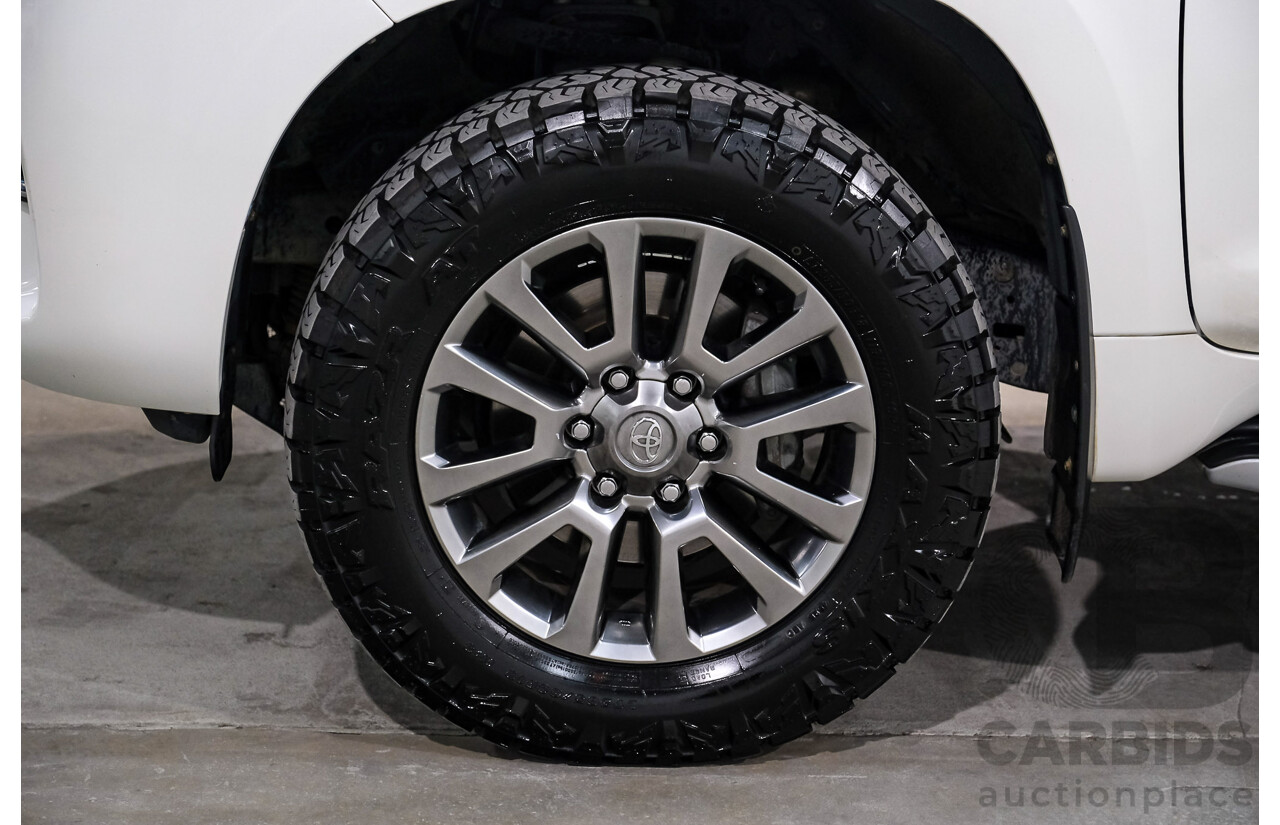 04/2019 Toyota Landcruiser Prado Kakadu (4x4) GDJ150R 4d Wagon Blizzard White Turbo Diesel 2.8L