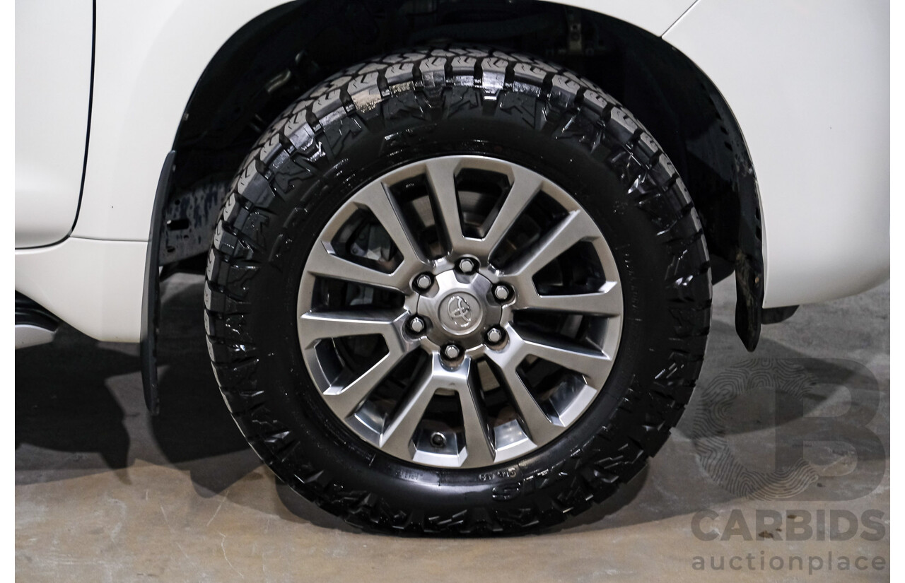 04/2019 Toyota Landcruiser Prado Kakadu (4x4) GDJ150R 4d Wagon Blizzard White Turbo Diesel 2.8L