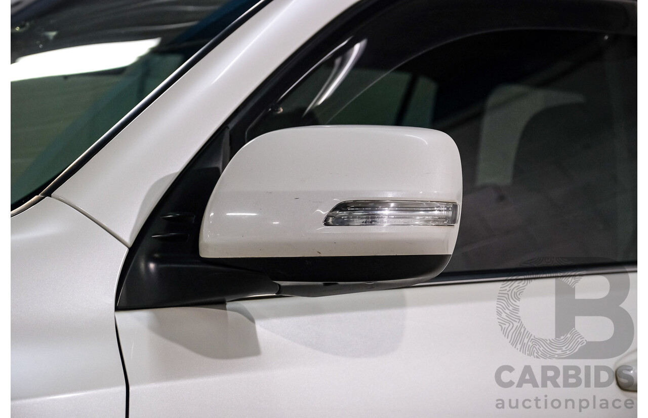 04/2019 Toyota Landcruiser Prado Kakadu (4x4) GDJ150R 4d Wagon Blizzard White Turbo Diesel 2.8L